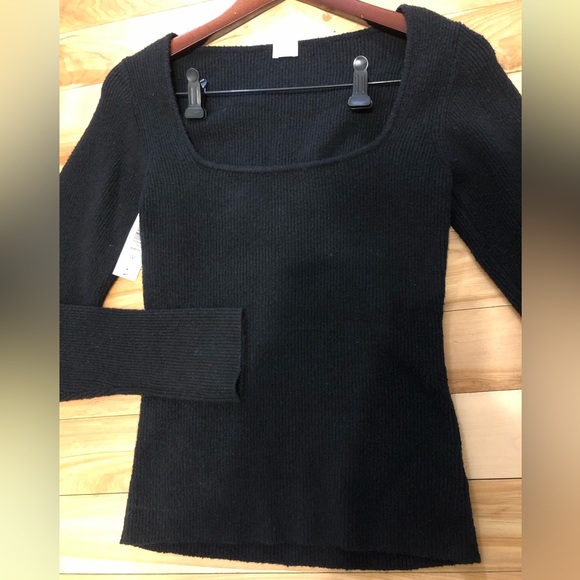 Aritzia Wilfred Black Long Sleeve Sweater - Picture 10 of 10